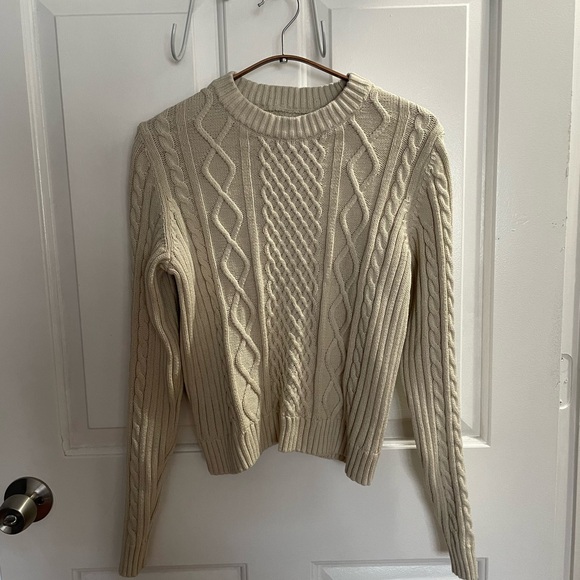 Gap Sweater - Picture 4 of 5